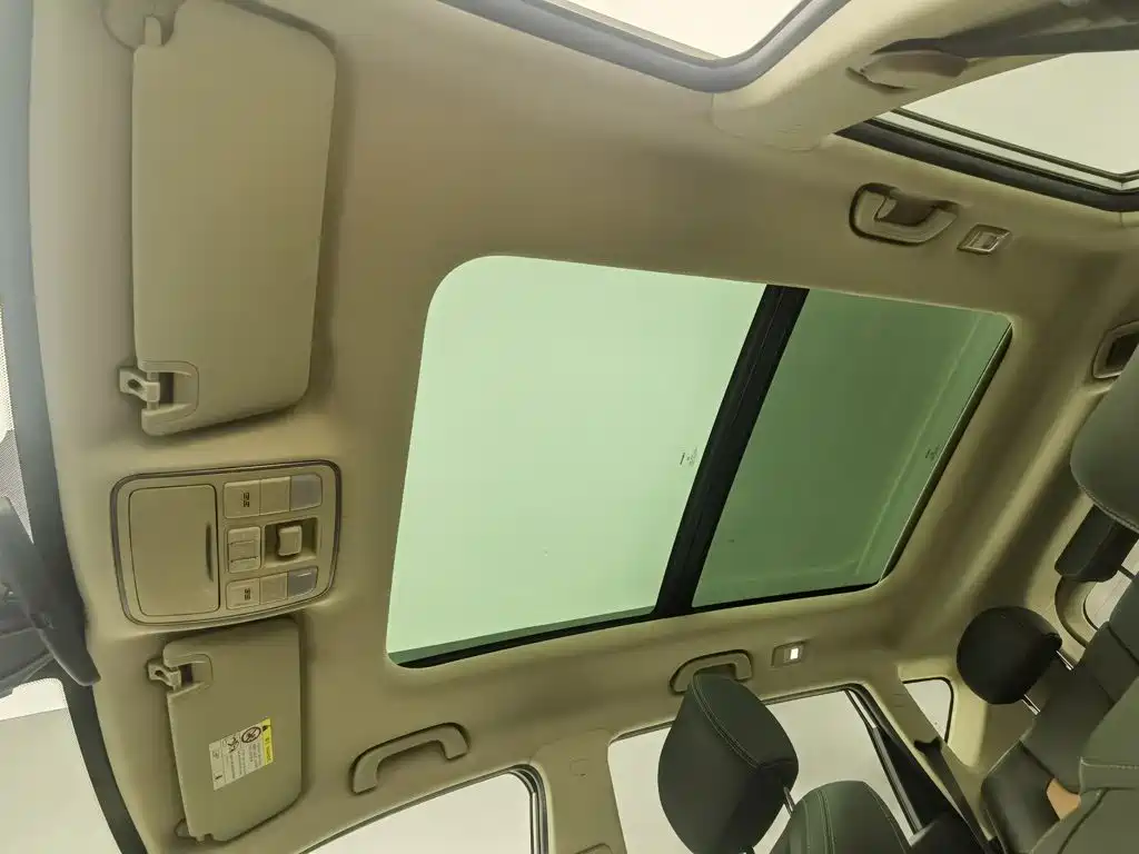 Geely Vision X6 — миниатюра 14
