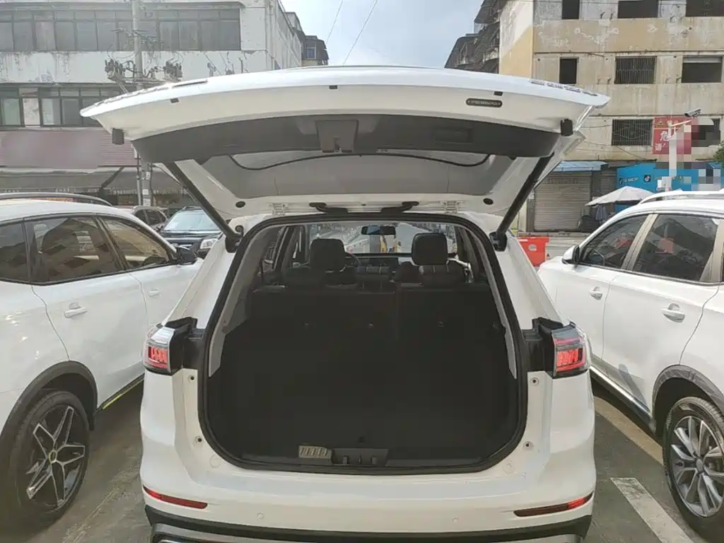 Chery Tiggo 8 PLUS — миниатюра 19