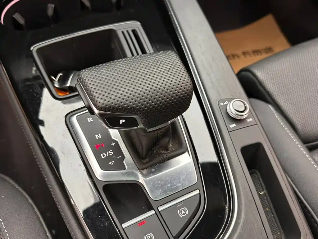 Audi A4L — миниатюра 15