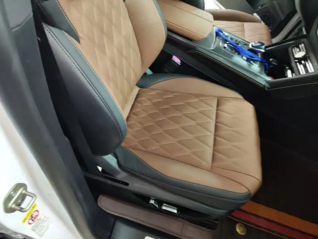 BYD Tang New Energy — миниатюра 25