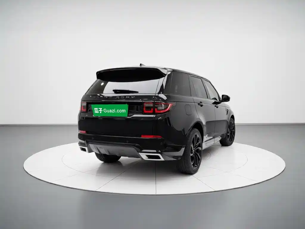 Land Rover Discovery Sport — миниатюра 6