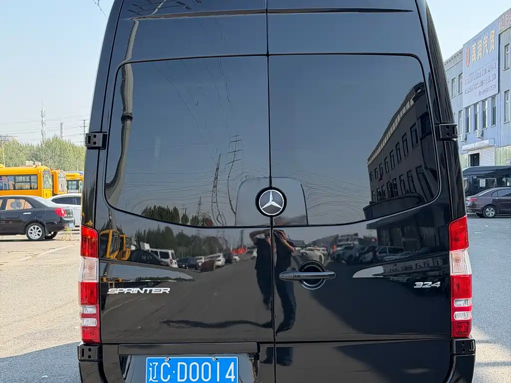 Mercedes-Benz Sprinter — миниатюра 4