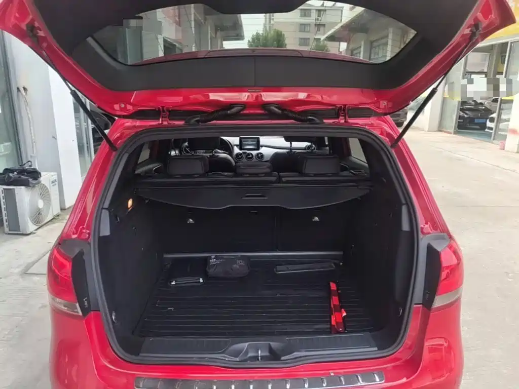 Mercedes-Benz B-Class — миниатюра 19