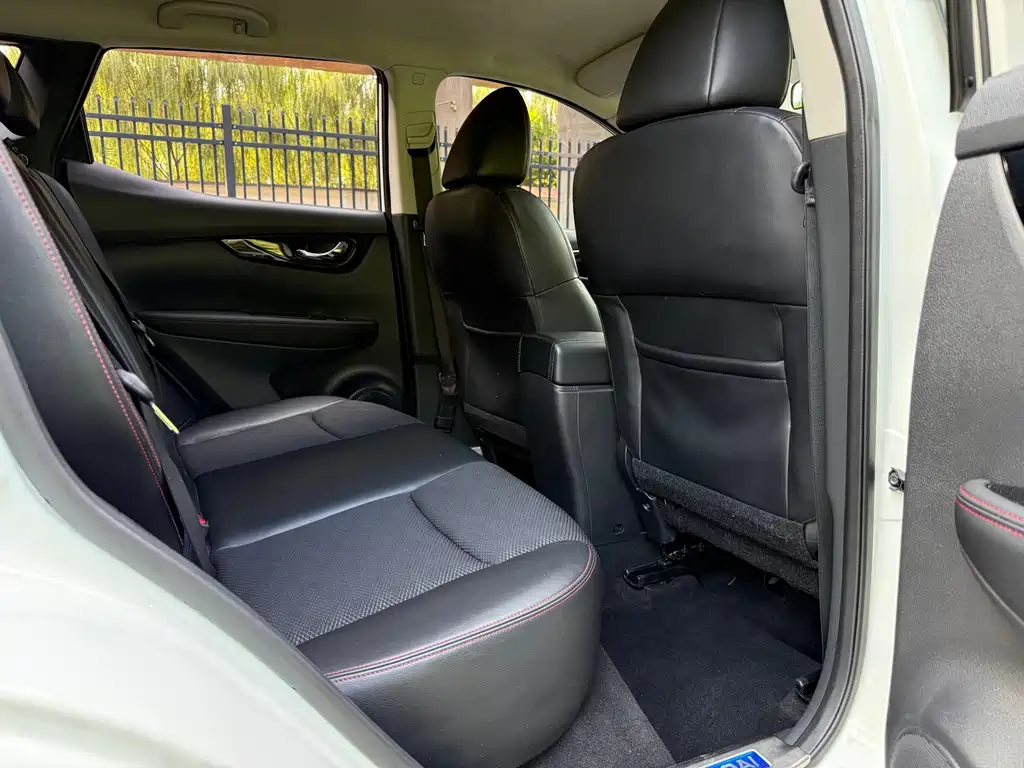 Nissan Qashqai 2.0L CVT Smart Edition China V, фото 10