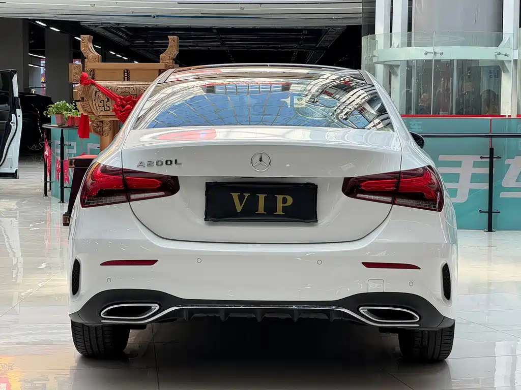 Mercedes-Benz A-Class — миниатюра 10