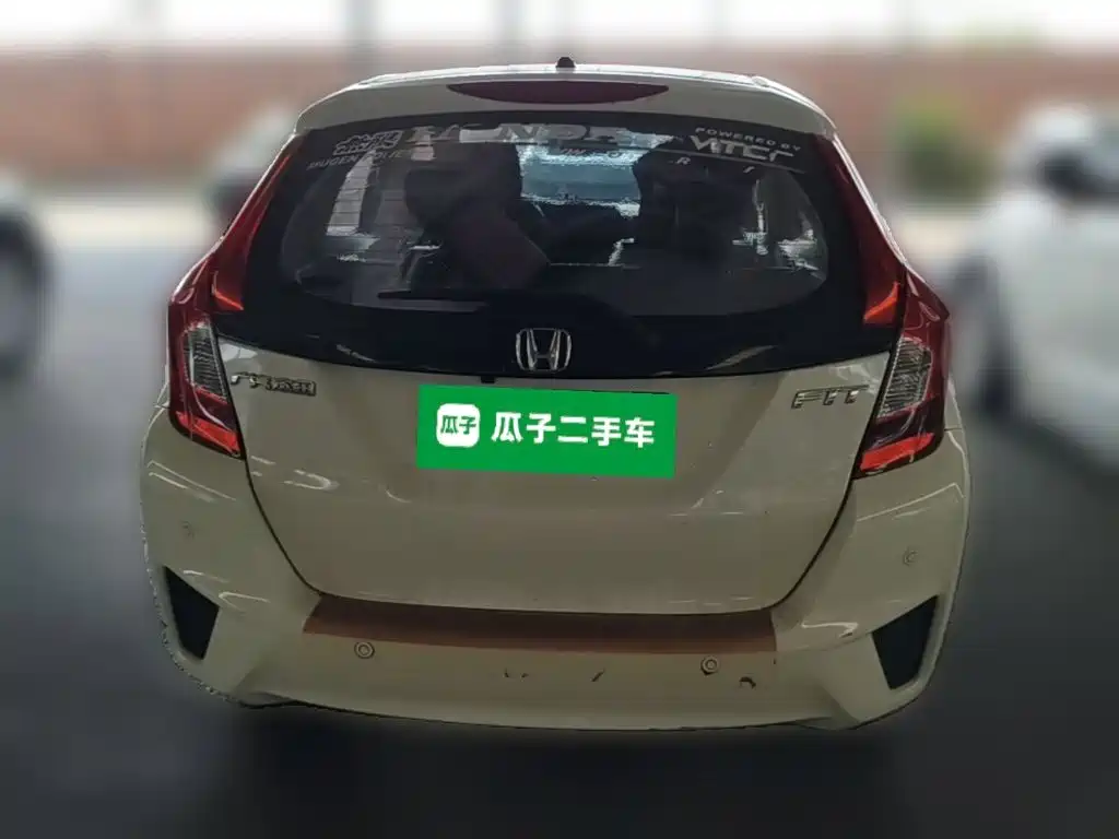 Honda Fit — миниатюра 8