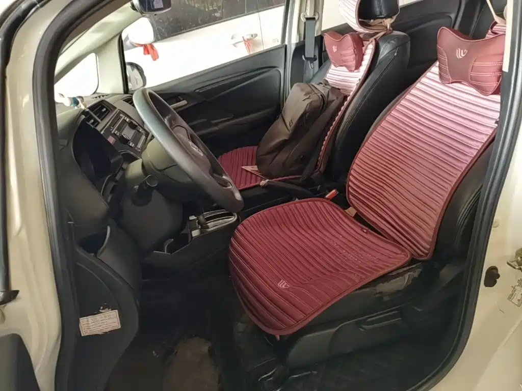 Honda Fit — миниатюра 20