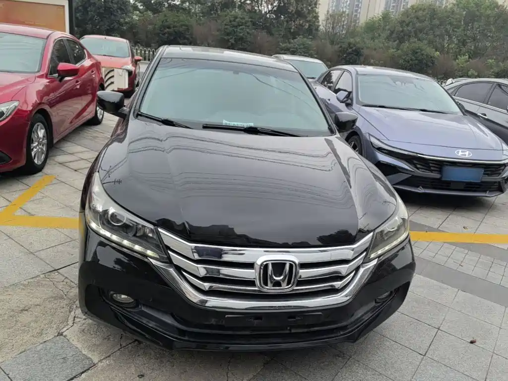 Honda Accord — миниатюра 3