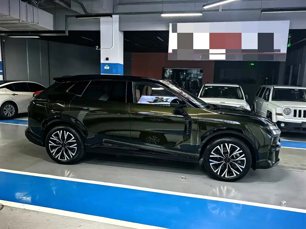 Lynk & Co 08 EM-P — миниатюра 6