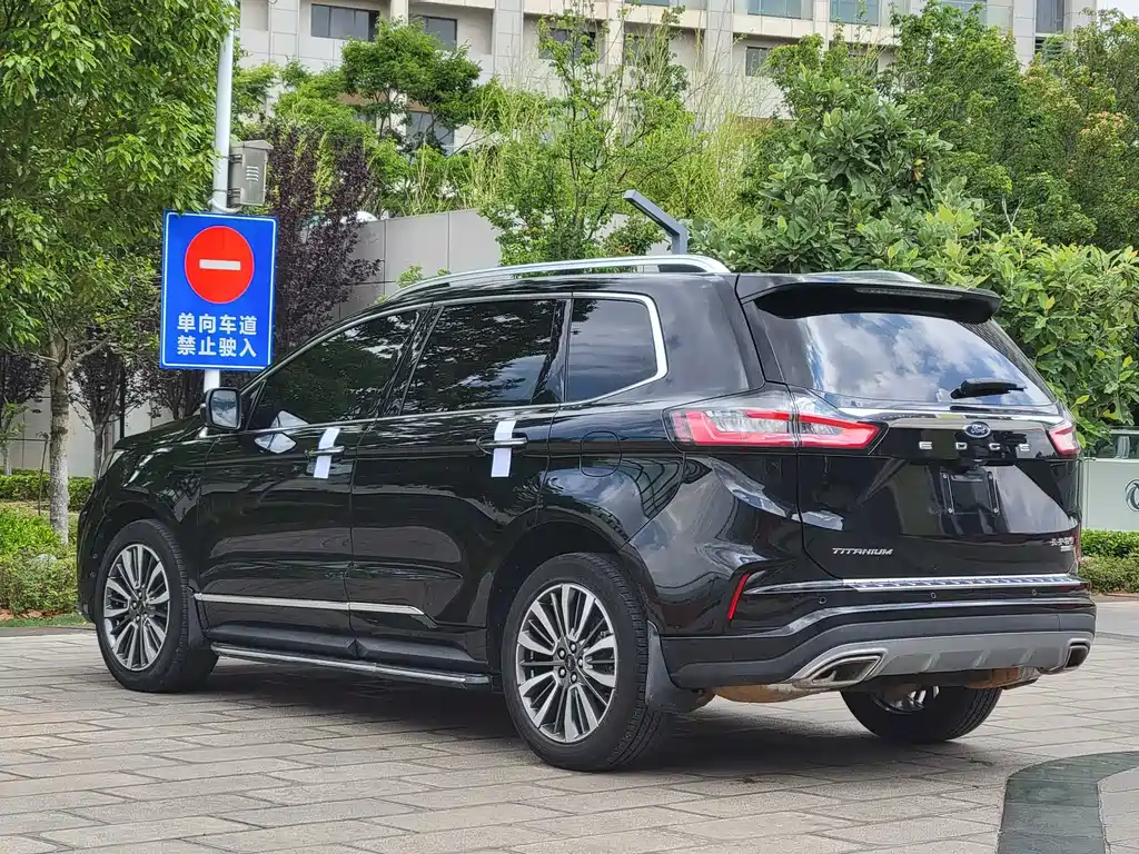 Ford Edge 2021 PLUS EcoBoost 245 7 мест