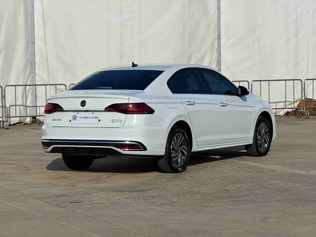 Volkswagen Bora — миниатюра 10