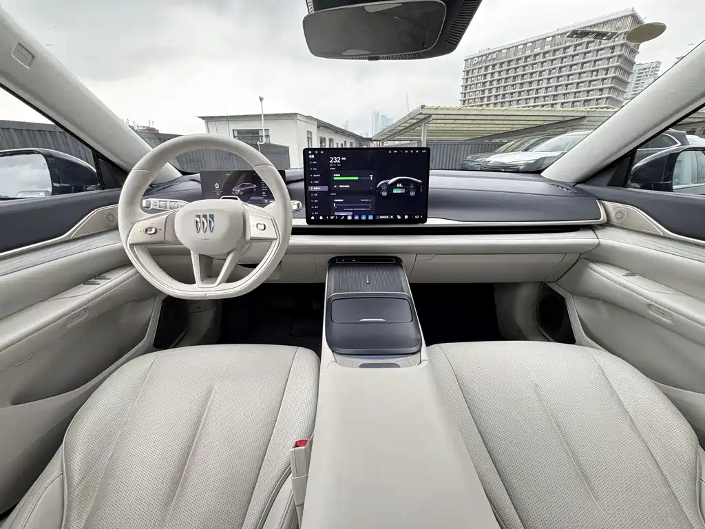 Buick Electra L7 — миниатюра 15