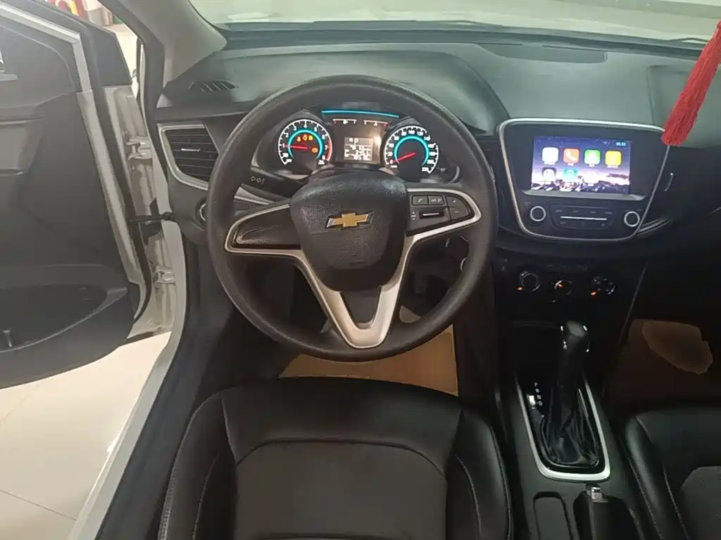 Chevrolet Cavalier — миниатюра 11