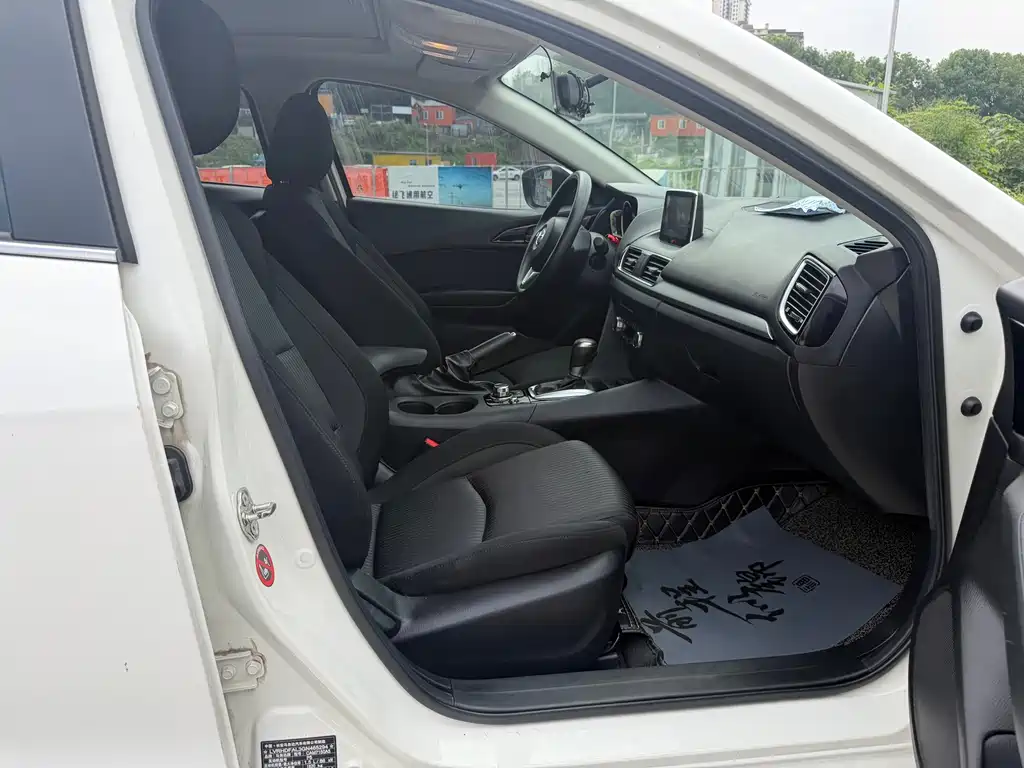 Mazda 3 Axela — миниатюра 4
