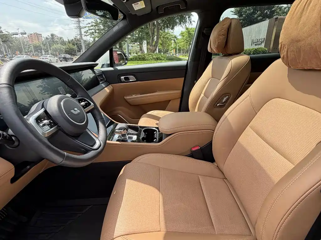 Li Auto Li ONE — миниатюра 8