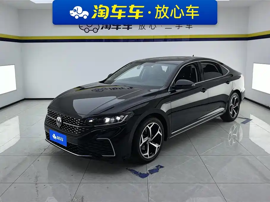Volkswagen Passat 2023
