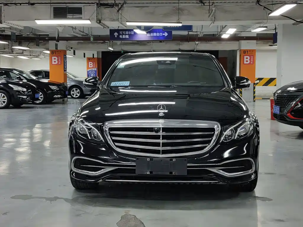 Mercedes-Benz E-Class — миниатюра 2