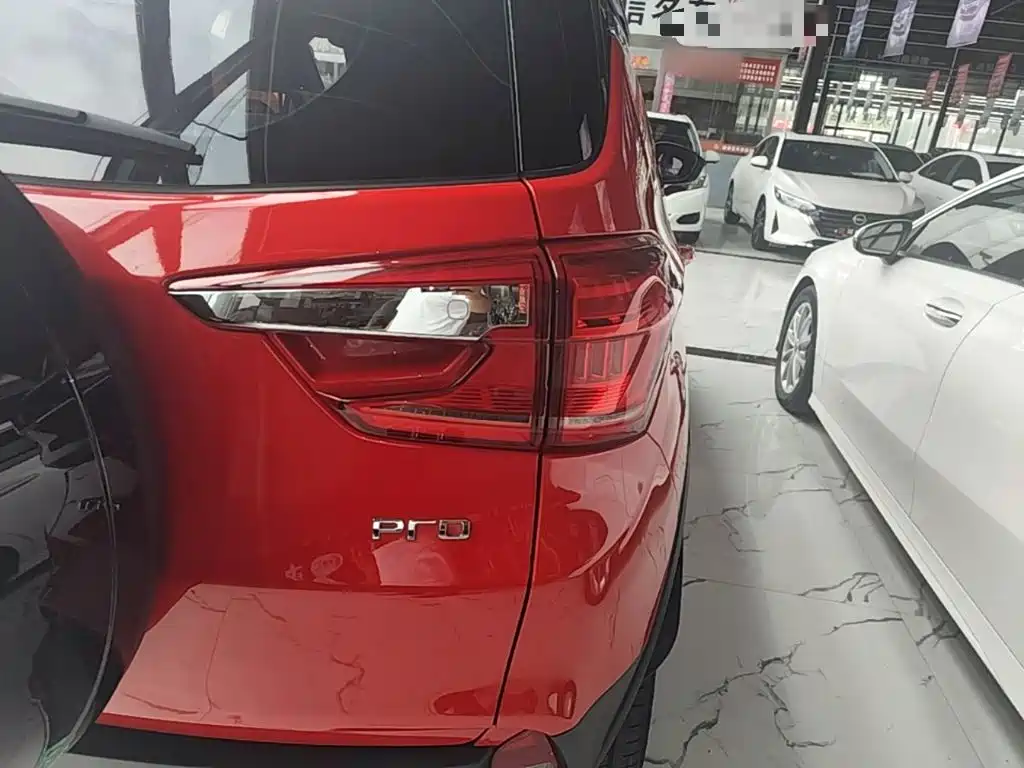 BYD Yuan Pro — миниатюра 8