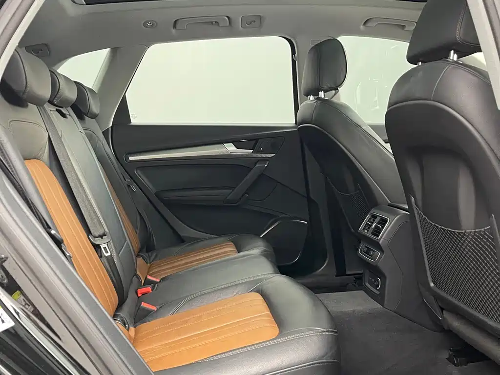 Audi Q5L — миниатюра 24