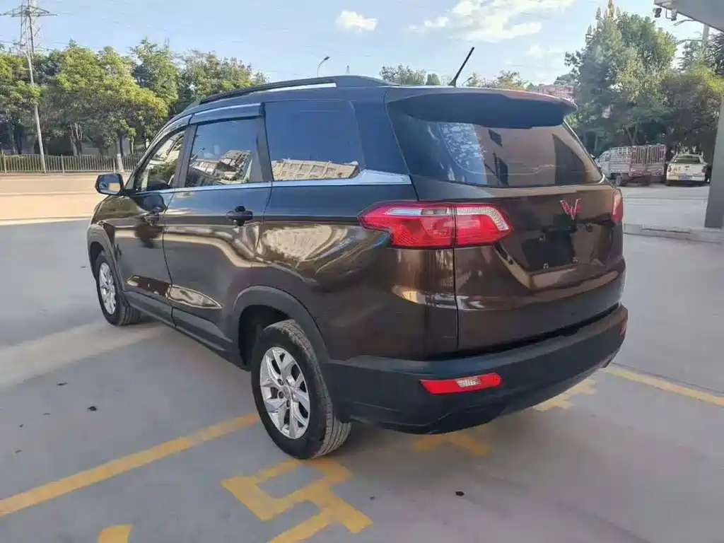Wuling Hongguang S3 — миниатюра 9