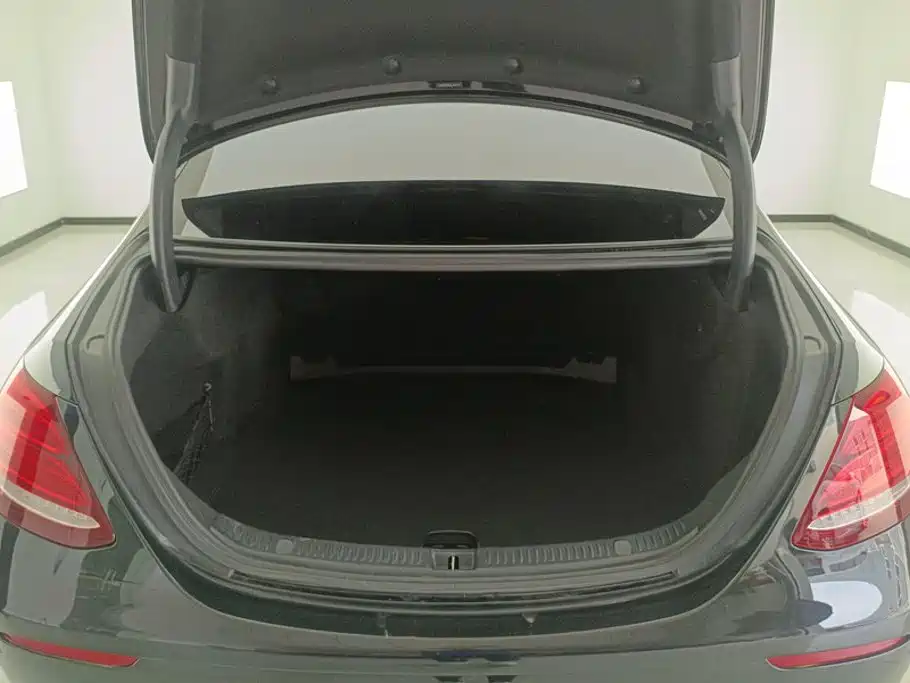 Mercedes-Benz E-Class E 2018 E 200 L