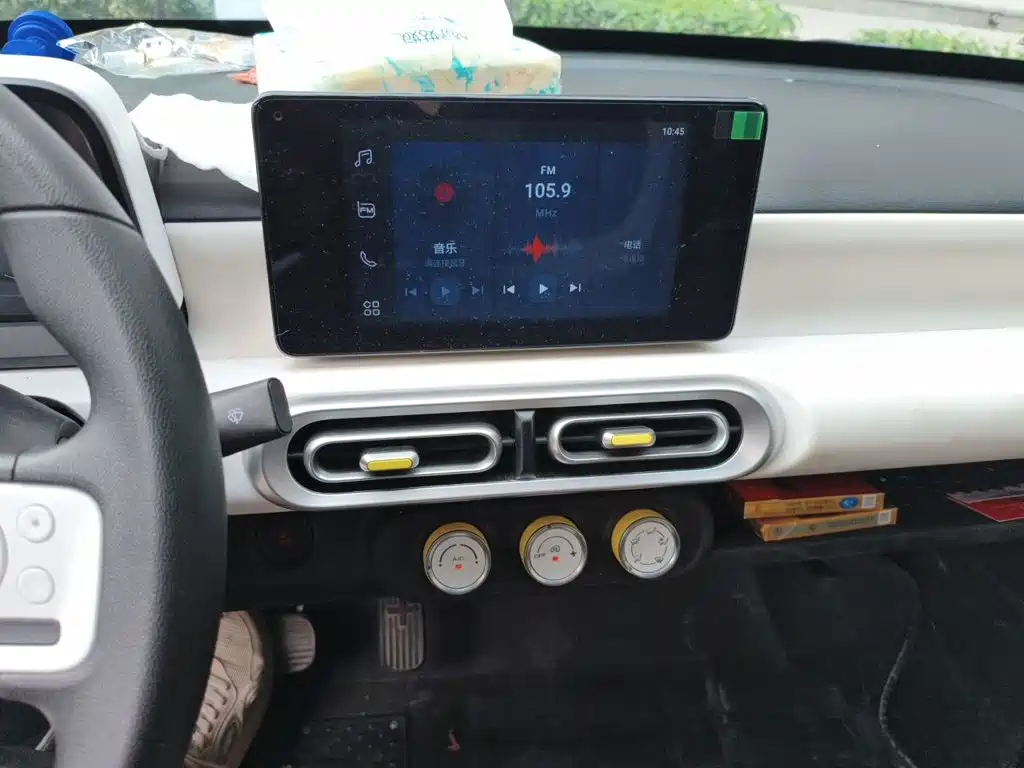 Wuling MINIEV — миниатюра 9