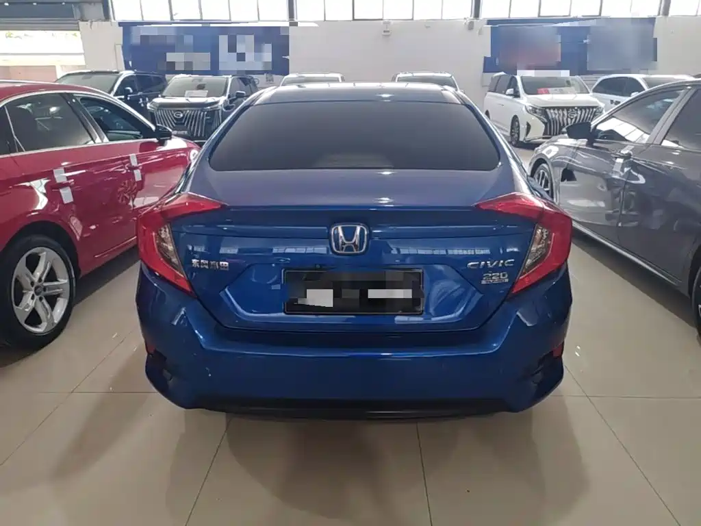 Honda Civic — миниатюра 6