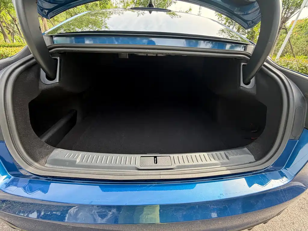 Lincoln Z — миниатюра 21