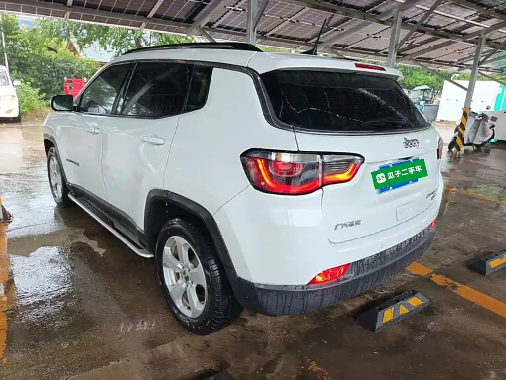 Jeep Compass — миниатюра 5