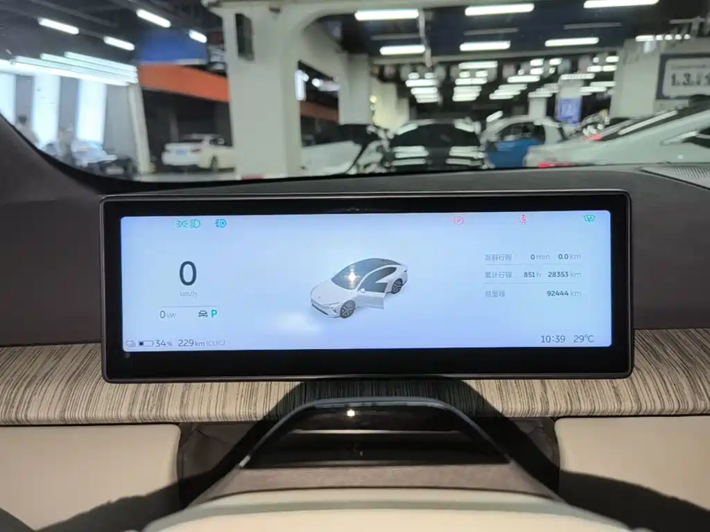 NIO ET7 — миниатюра 12