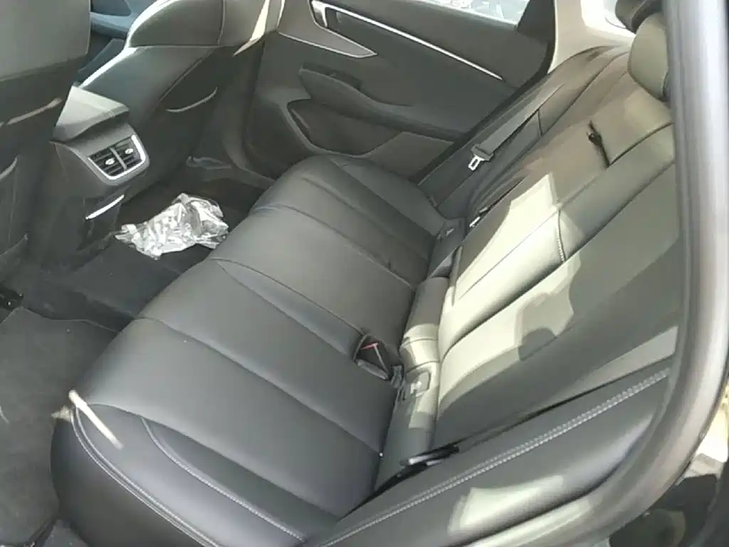 Buick LaCrosse — миниатюра 17