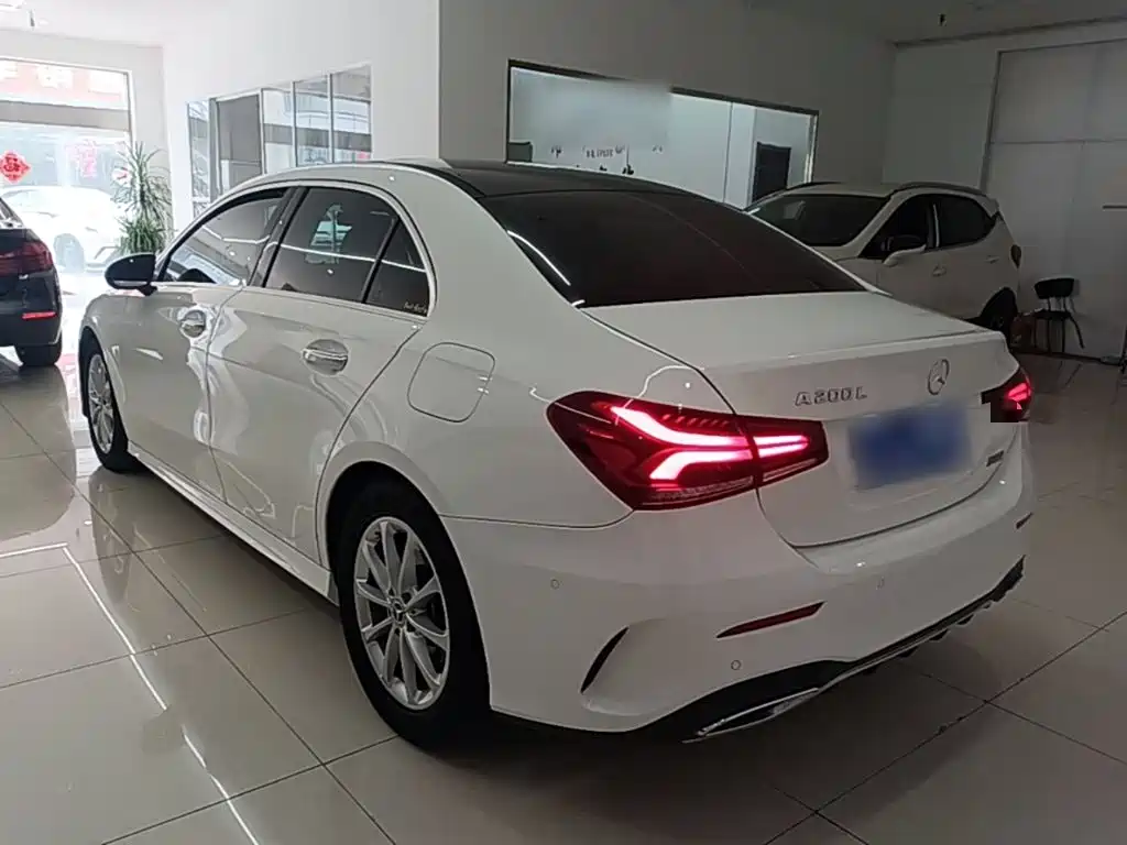 Mercedes-Benz A-Class — миниатюра 5
