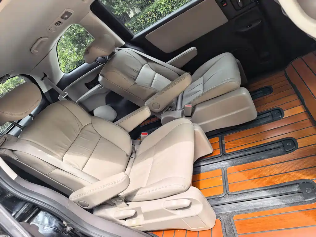 Honda Odyssey — миниатюра 8