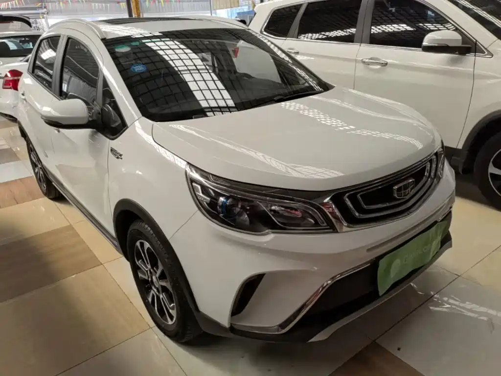 Geely Vision X3 — миниатюра 4