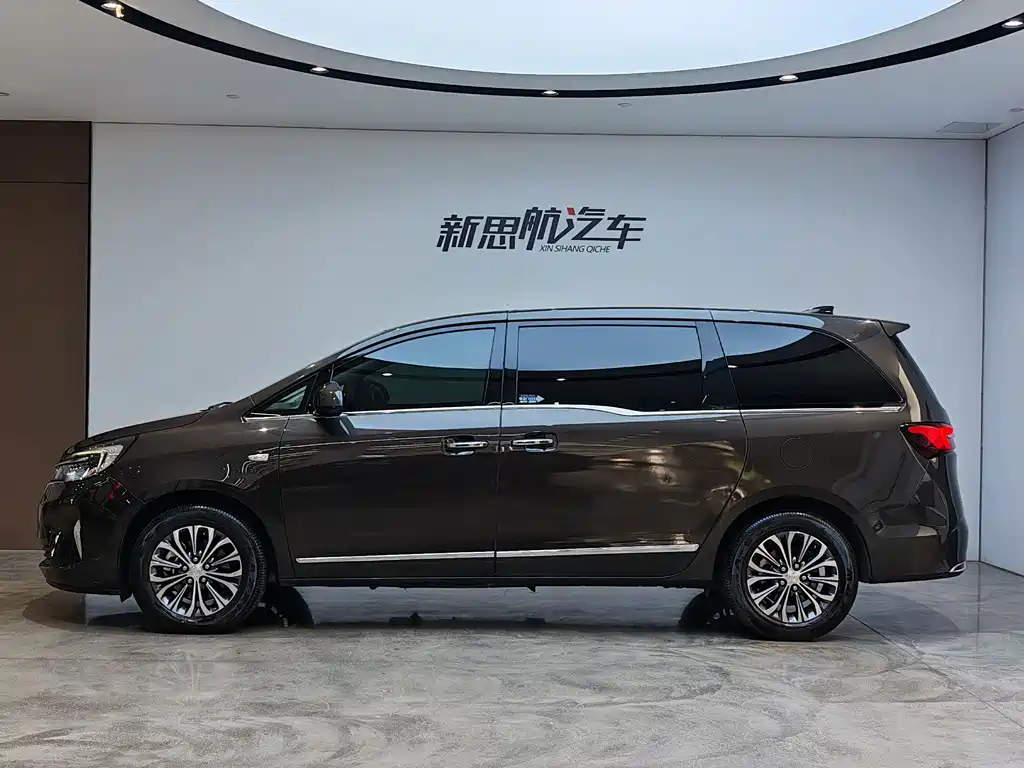 Buick GL8 — миниатюра 4