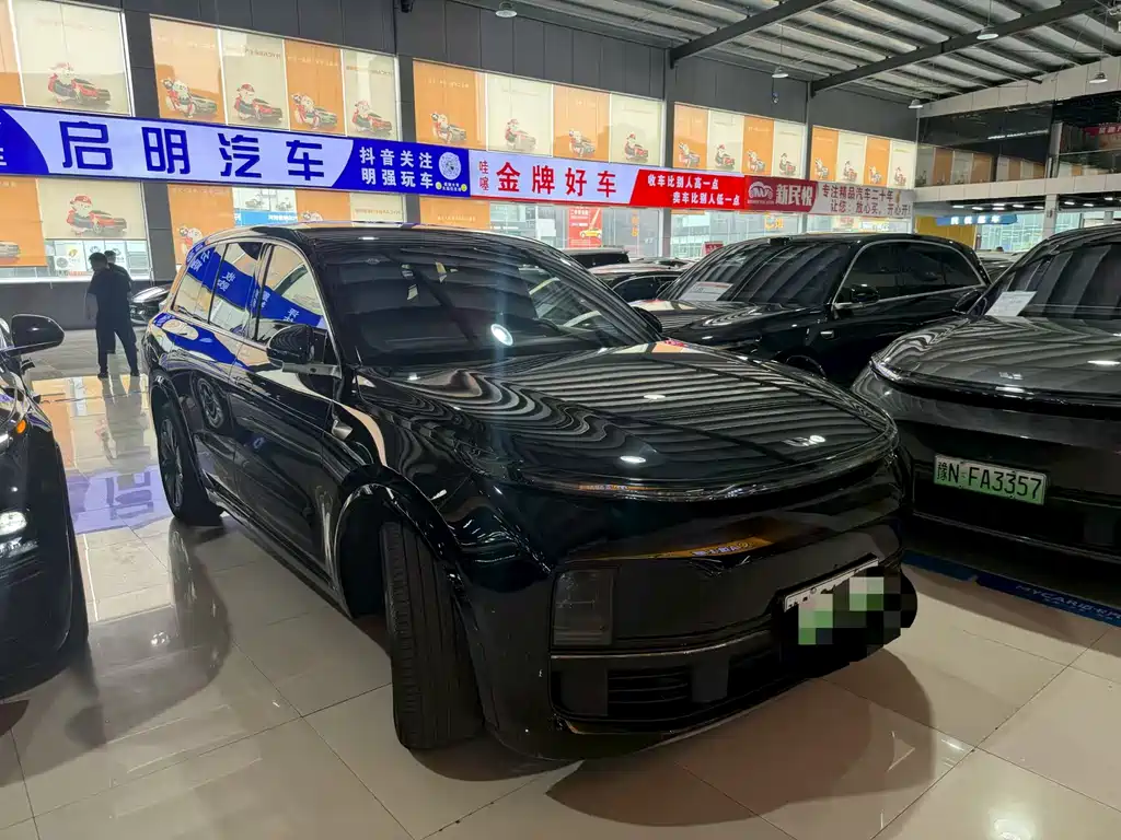 Li Auto Li L8 — миниатюра 2