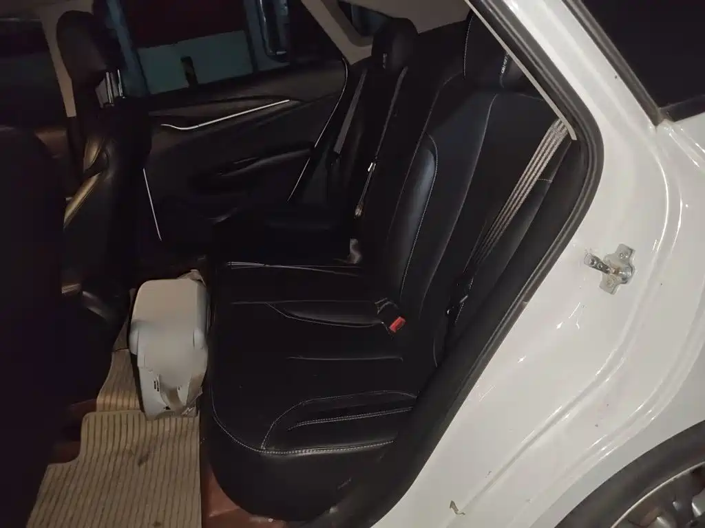 Buick Excelle — миниатюра 15