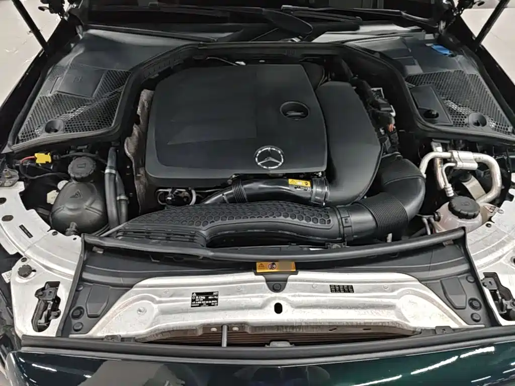 Mercedes-Benz C-Class — миниатюра 20
