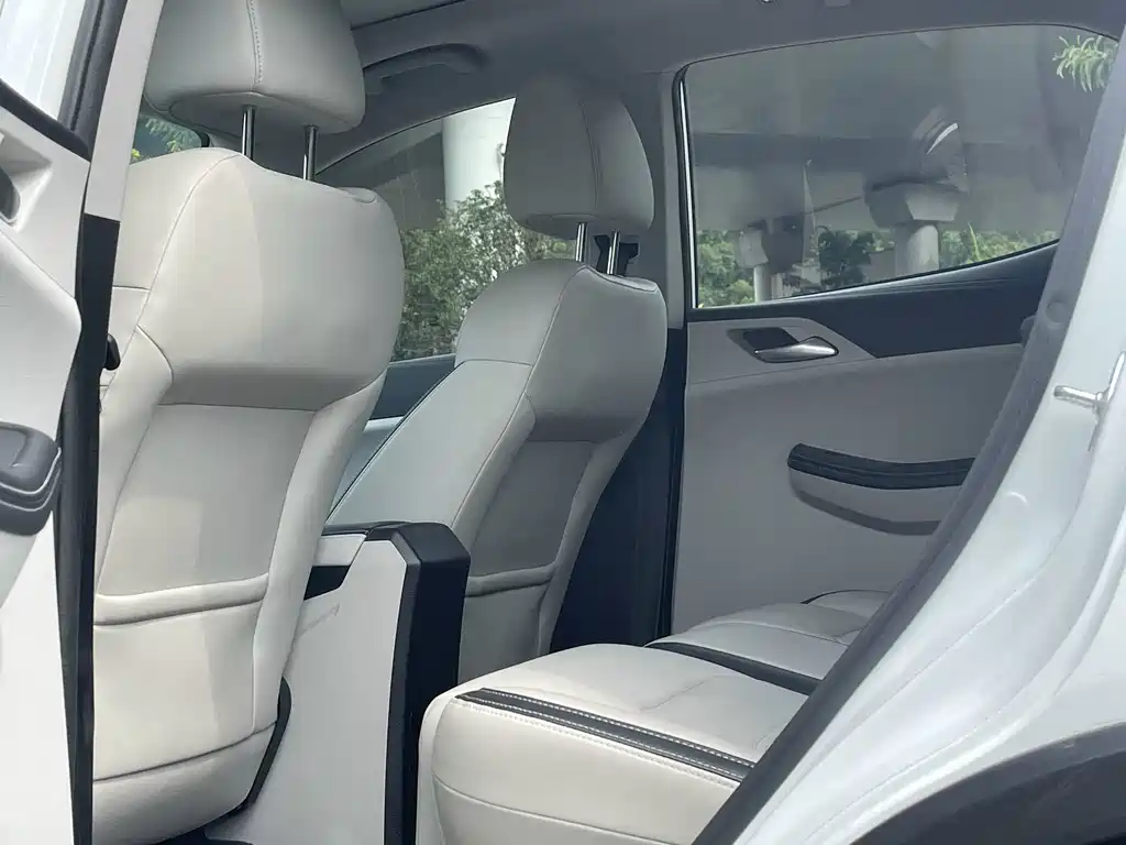 BYD Yuan Pro — миниатюра 14