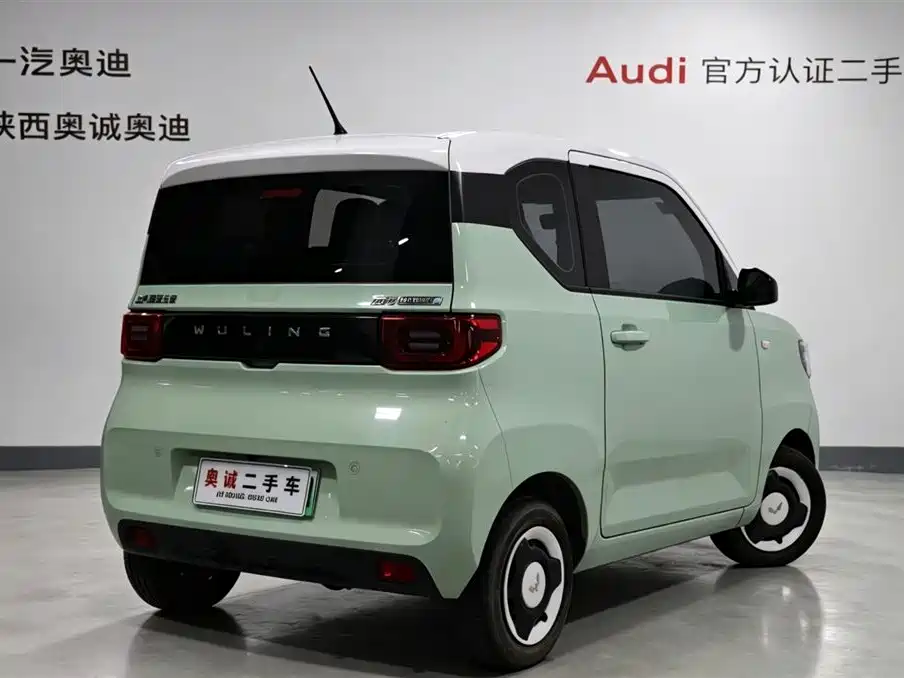 Wuling MINIEV — миниатюра 4