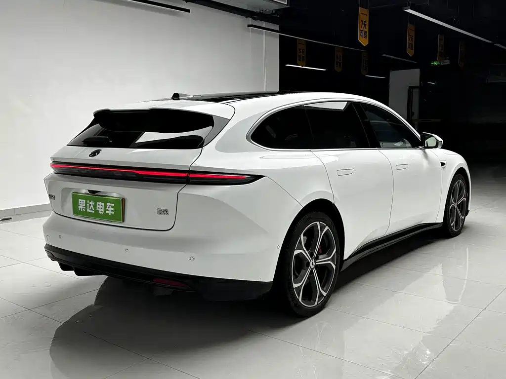 NIO ET5T — миниатюра 5