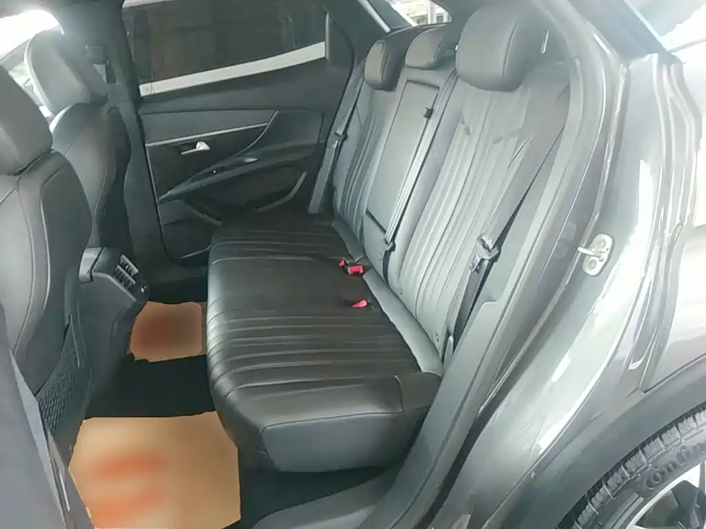 Peugeot 4008 — миниатюра 17