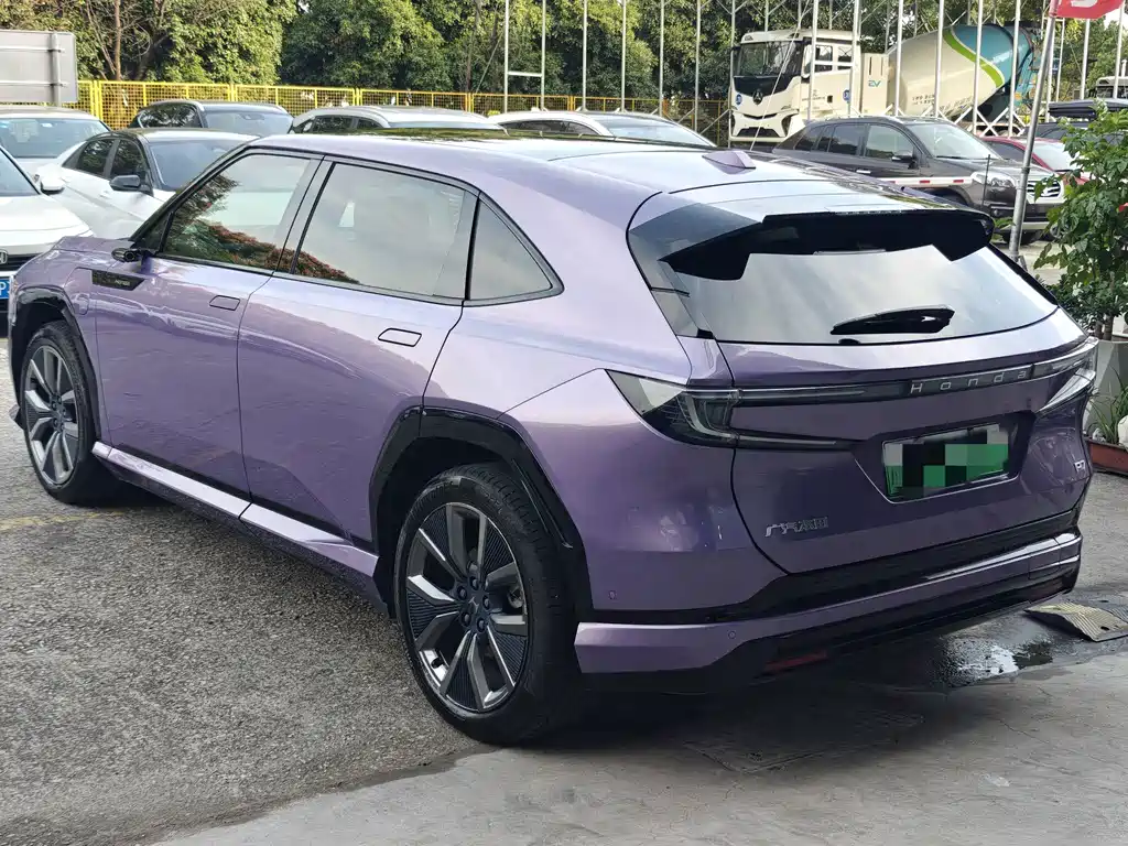 Honda P7 — миниатюра 5