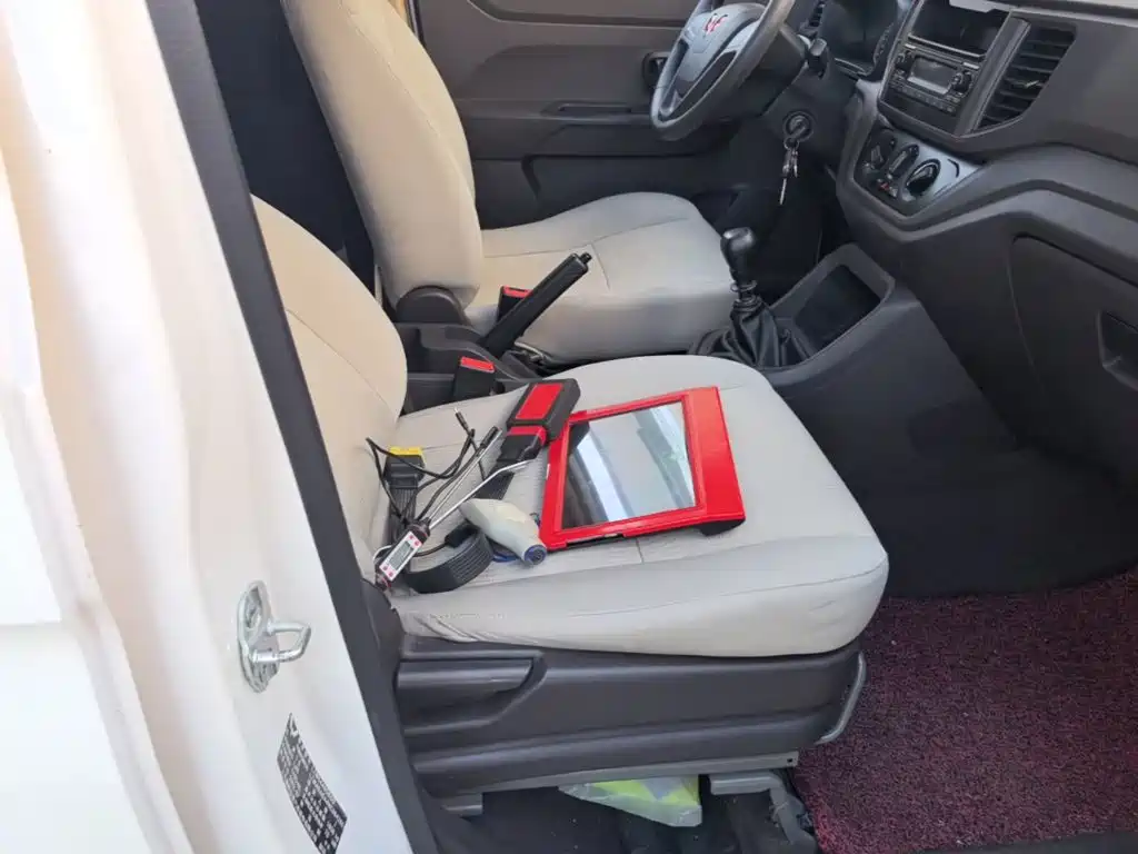 Wuling Hongguang V — миниатюра 25