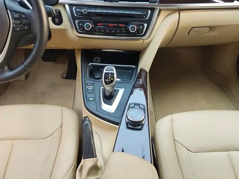 BMW 3 Series — миниатюра 16