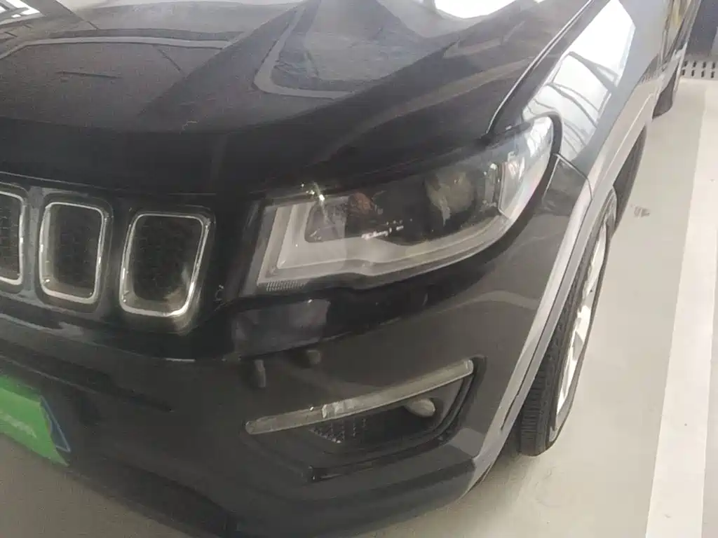 Jeep Compass — миниатюра 24