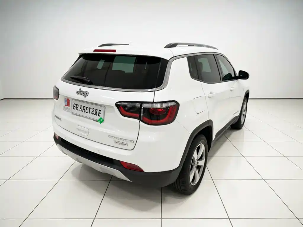 Jeep Compass — миниатюра 4