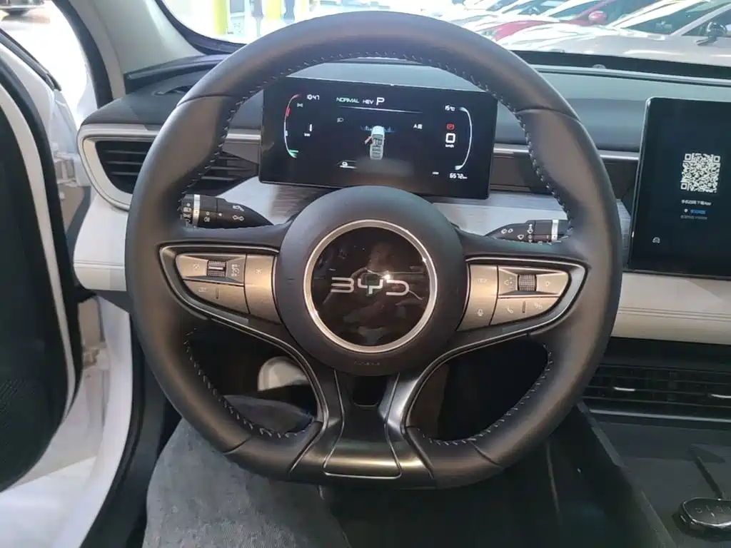 BYD Seal 05 DM-i — миниатюра 11