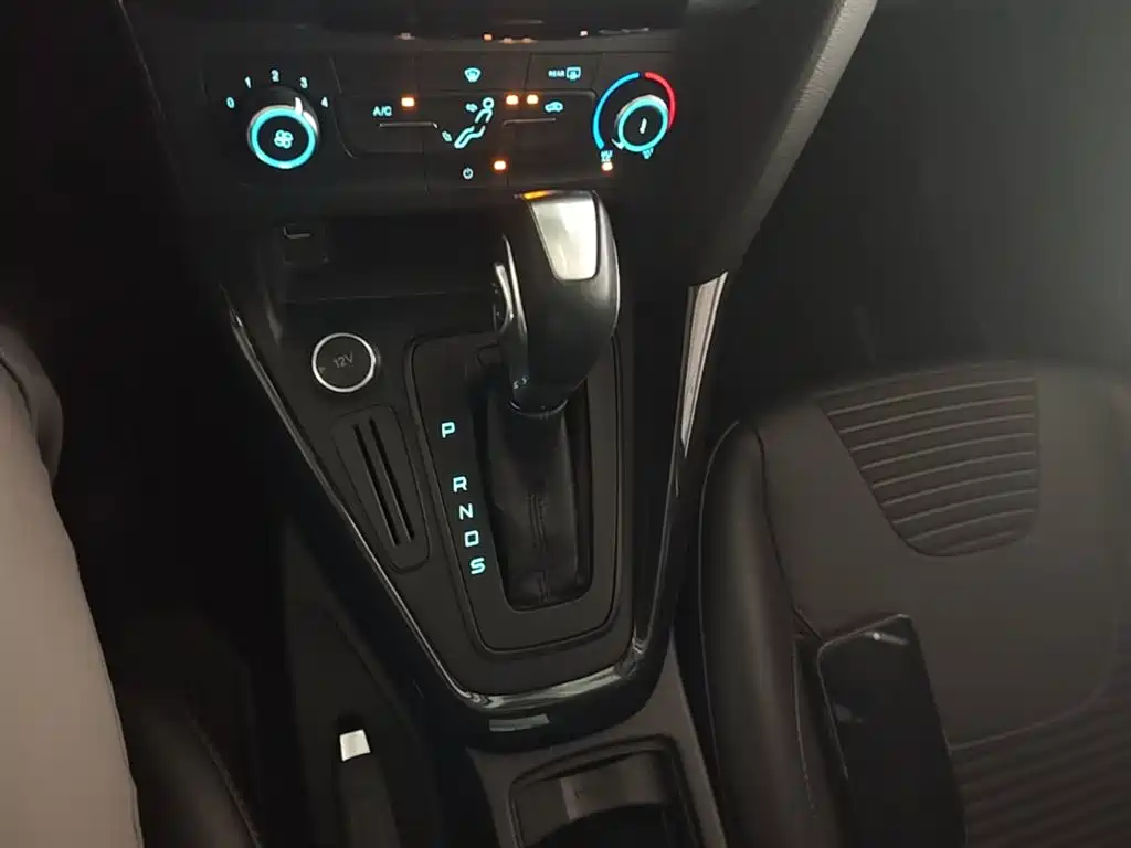 Ford Focus — миниатюра 14