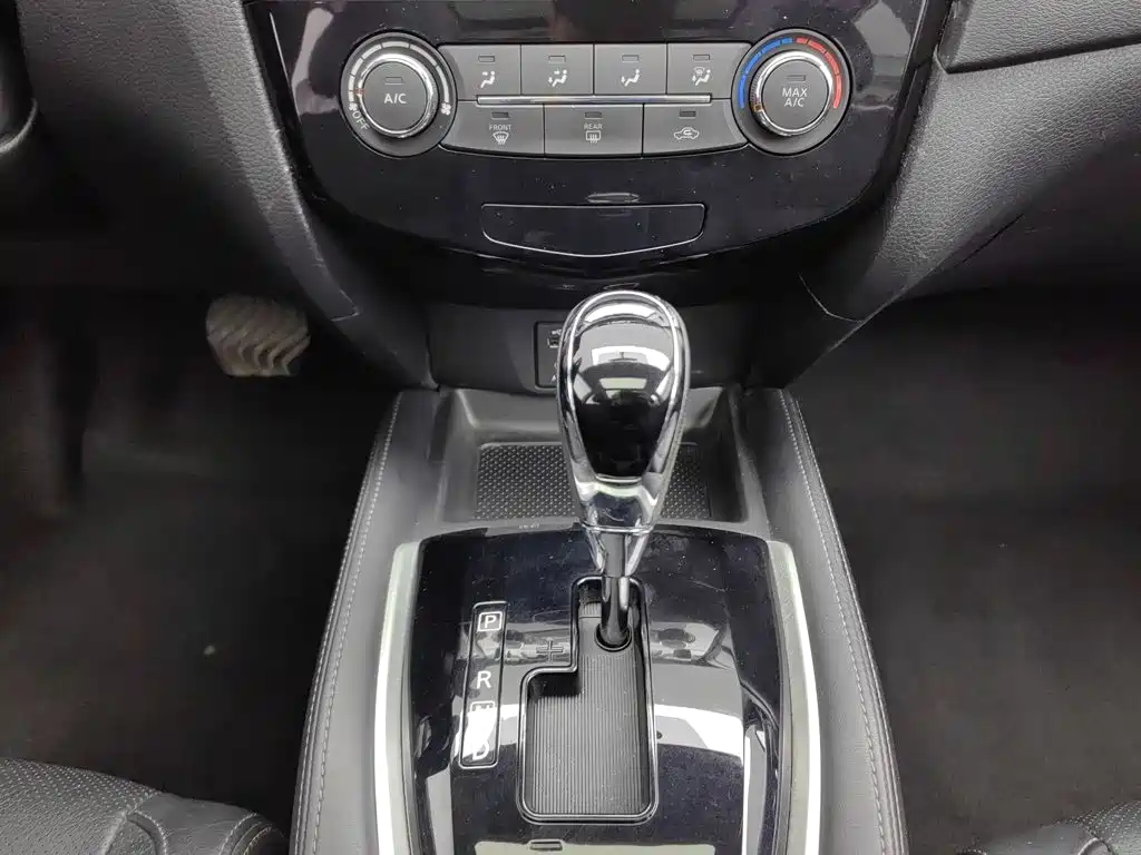 Nissan X-Trail — миниатюра 13